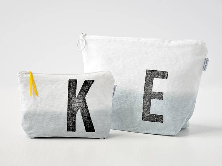 Renna Deluxe Schminktasche GRAU mit Monogramm personalisiert Blitzverkäufe