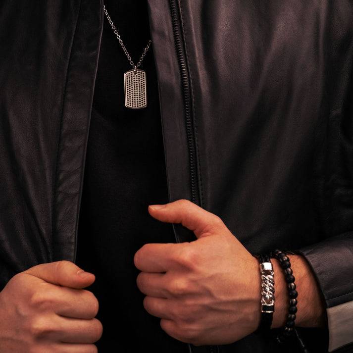 Save Brave Halskette Garett mit Anhänger - schwarze Zirkoniasteine Zeitbegrenzte Promotion
