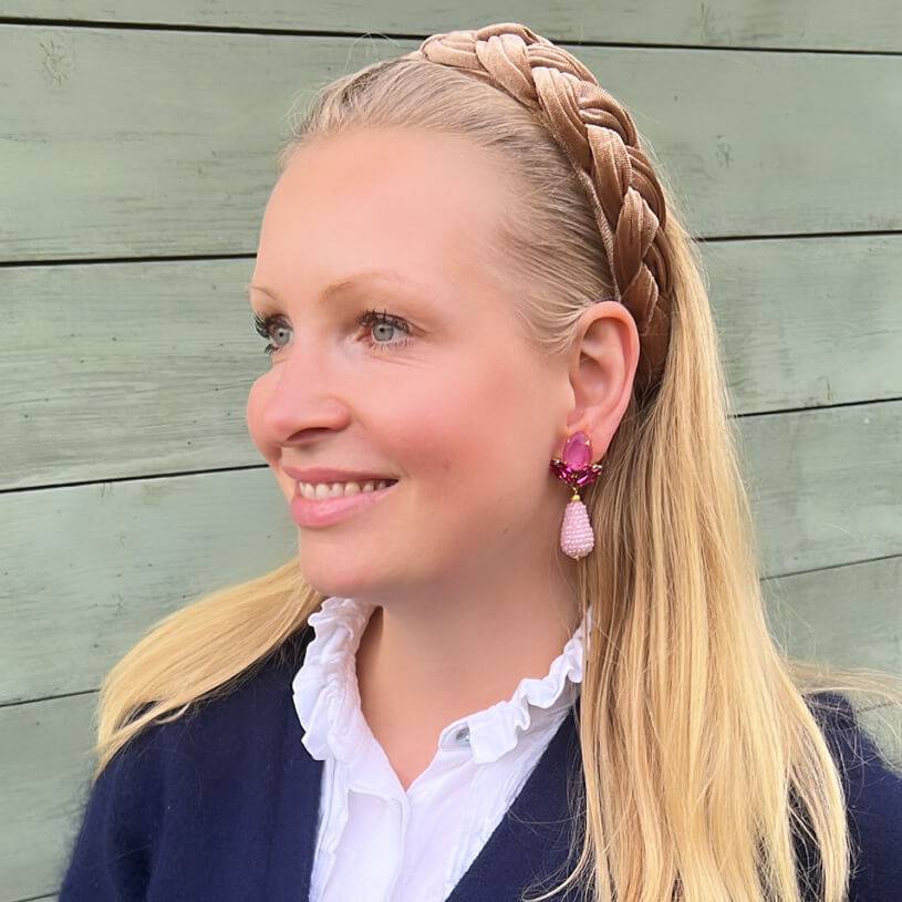 SchwesterSchwester Funkelnde Ohrstecker in Pink mit rosafarbenen Glitzertropfen von AmuseToi Top Angebot