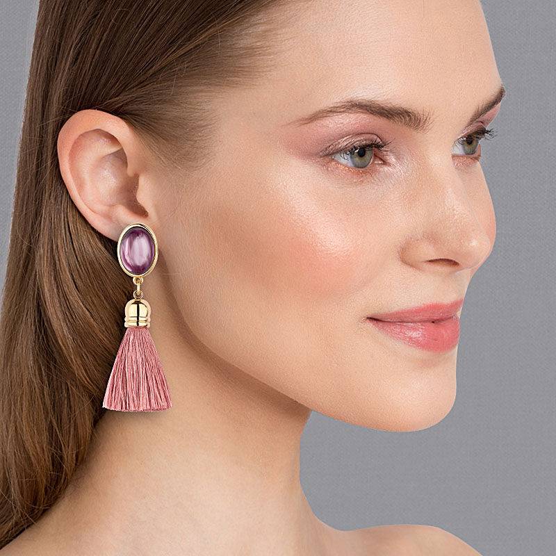 SchwesterSchwester Quasten Ohrringe als Ohrstecker in Amethyst mit Quaste in Puderrosa von AmuseToi Bis zu 50% Rabatt