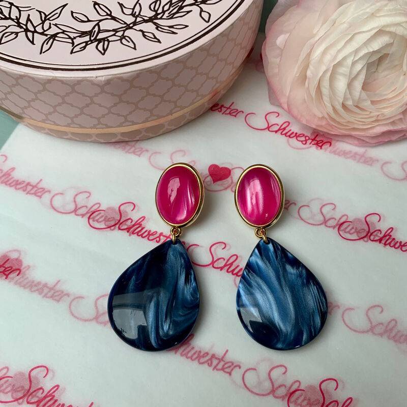 SchwesterSchwester Pinke Ohrstecker mit dunkelblauen Tropfen von AmuseToi zollfrei