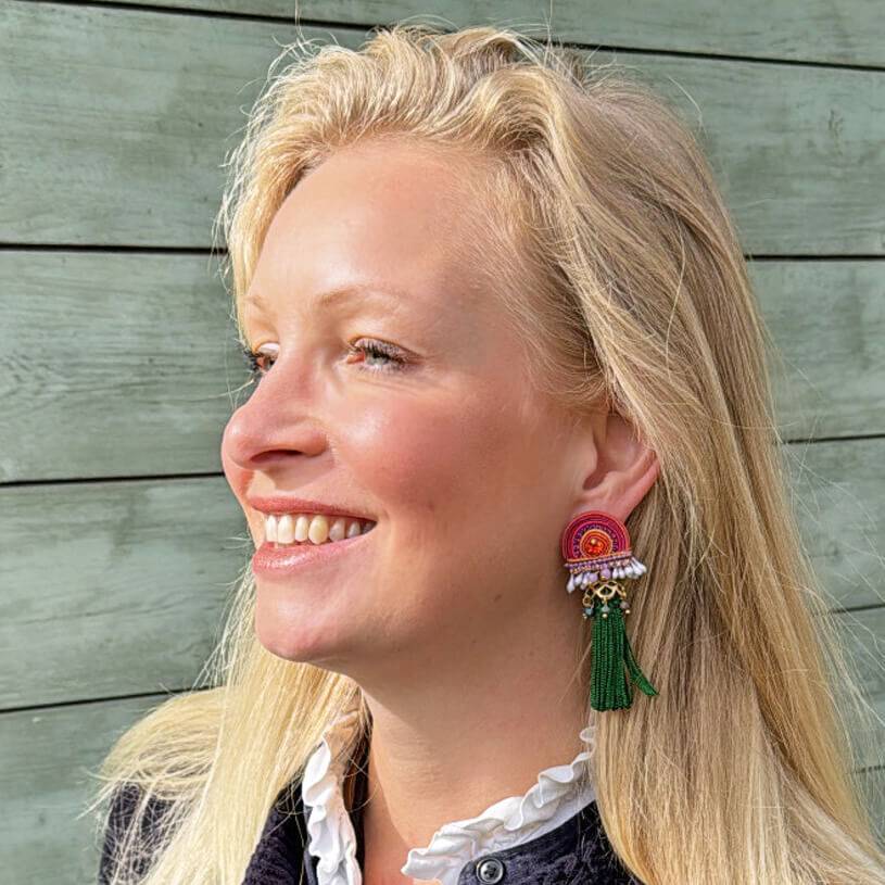 SchwesterSchwester Vorbestellbar - Verspielte Soutache-Ohrringe in Pink-Orange mit grüner Quaste 50% Rabatt für begrenzte Zeit