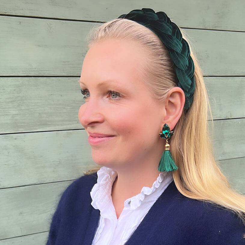 SchwesterSchwester Glitzernde Ohrstecker in Dunkelgrün mit edler Quaste von AmuseToi Meist gekauft
