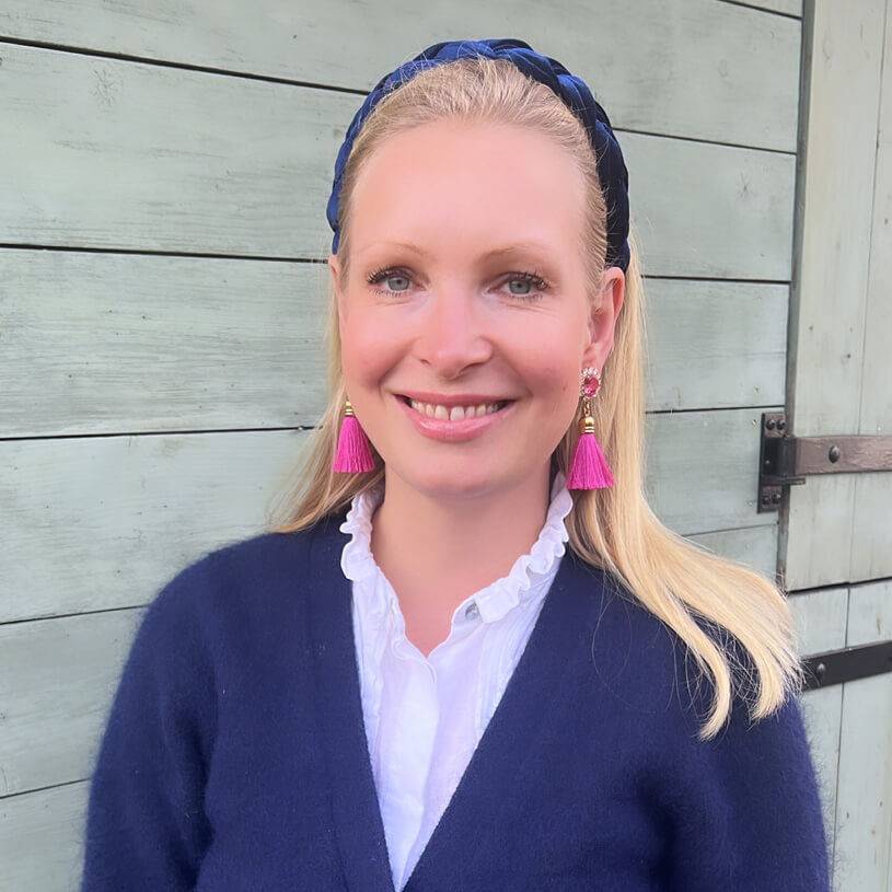 SchwesterSchwester Edel funkelnde Ohrstecker in Pink mit Quaste Saisonschlussverkauf