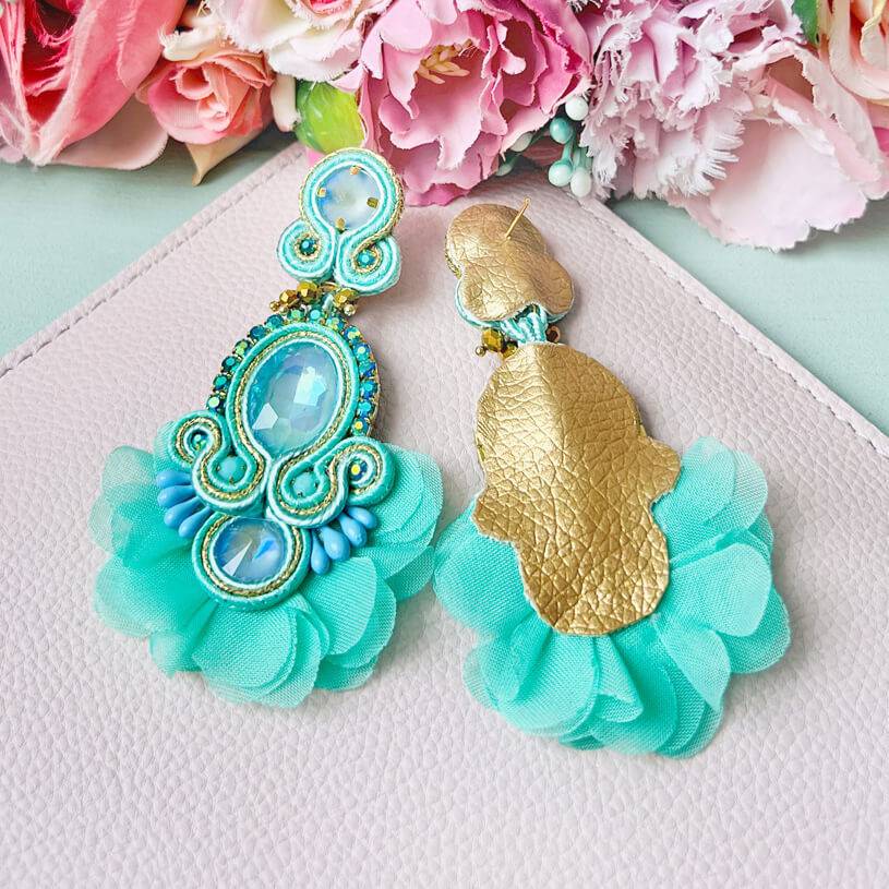 SchwesterSchwester Außergewöhnliche Soutache-Ohrringe in Türkis Neueste Mode
